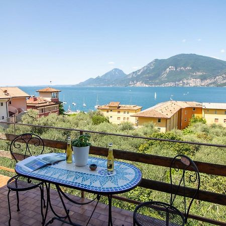 Villa Diana - Terrazza Sul Lago Assenza di Brenzone Dış mekan fotoğraf